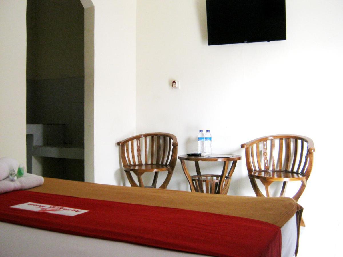 Aqilakost N Cafe Gadog Puncak Hotel Bogor Buitenkant foto
