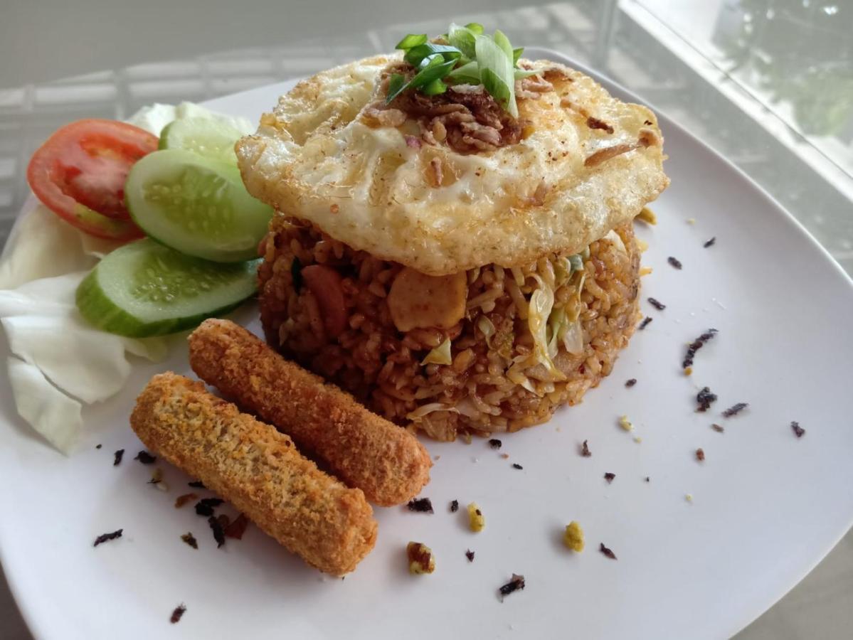 Aqilakost N Cafe Gadog Puncak Hotel Bogor Buitenkant foto