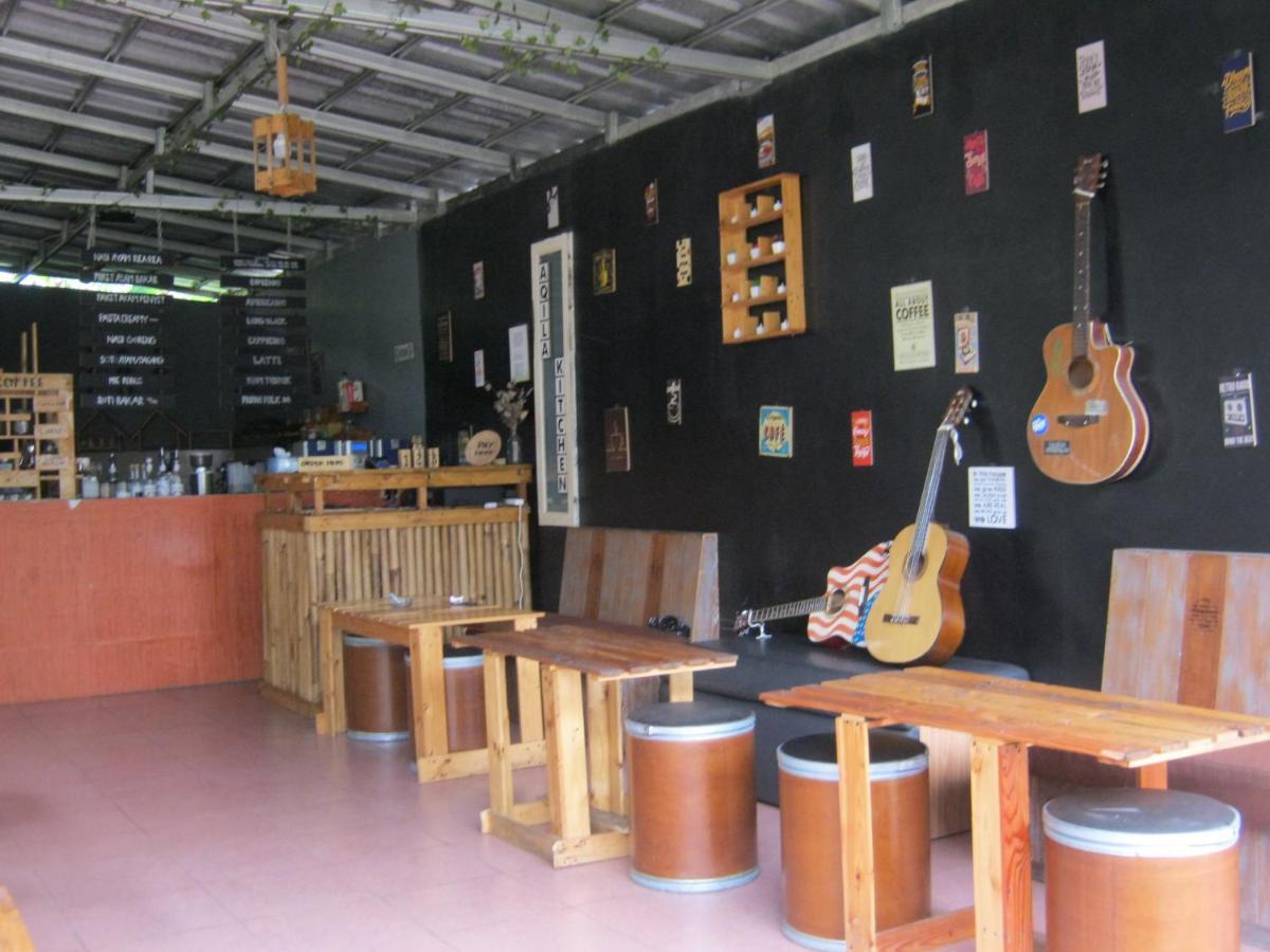 Aqilakost N Cafe Gadog Puncak Hotel Bogor Buitenkant foto